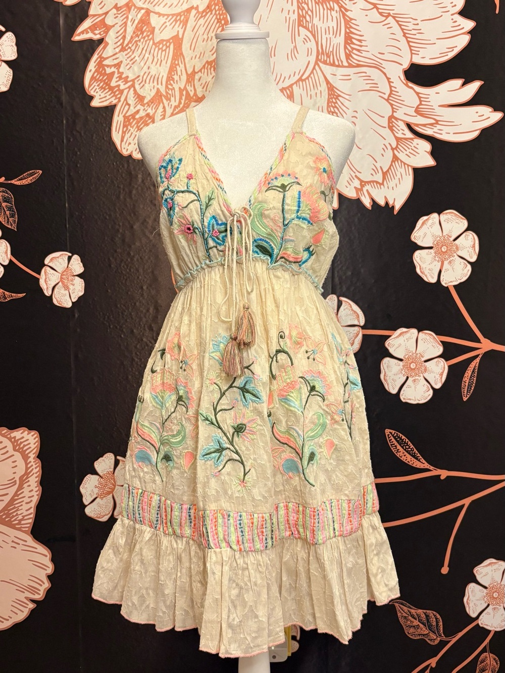 NWT Feminine Papa Pia Cream Mini Dress with Pastel Floral Embroidery